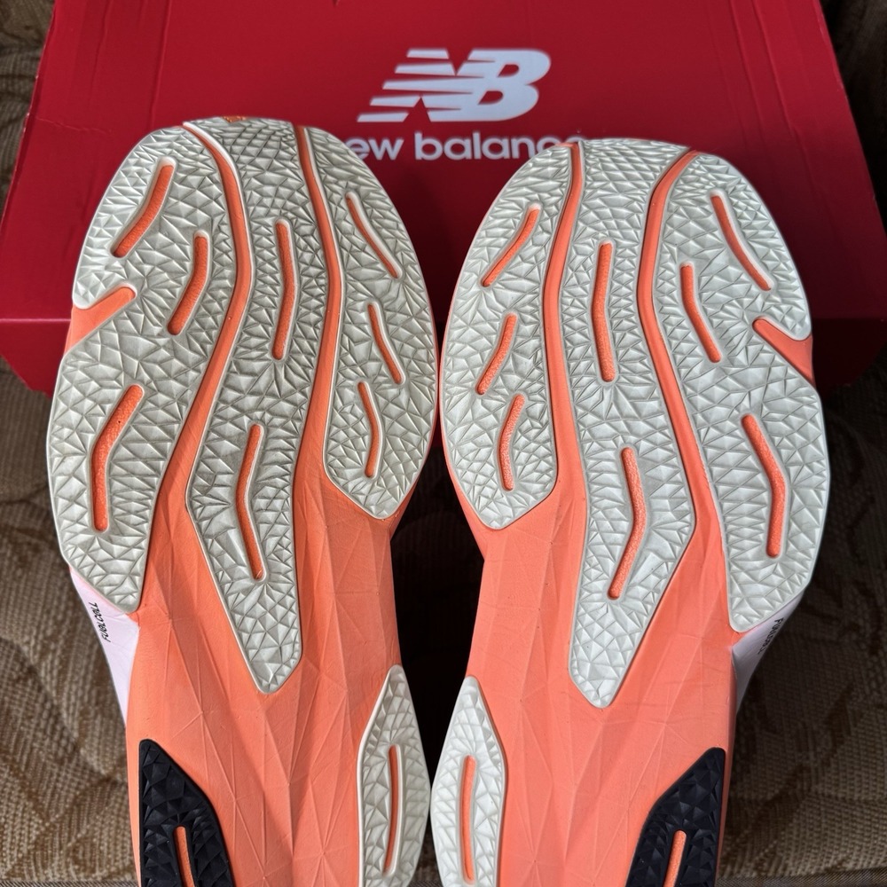 New Balance FuelCell Rebel v4 Hot Mango Size 13 D MFCXCO4‎ Excellent - Picture 9 of 10